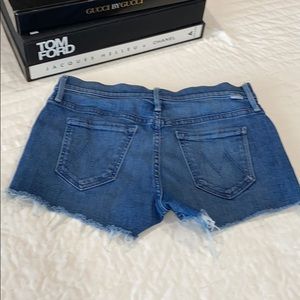 MOTHER Cutoff Shorts SZ 24
